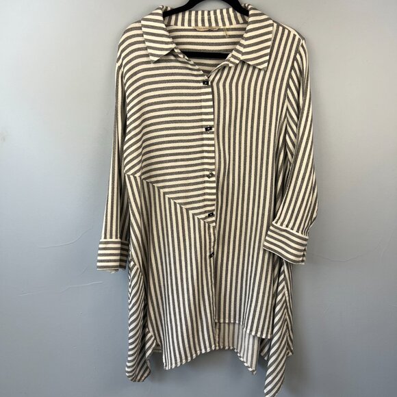 Soft Surroundings Standout Tunic Top Contrasting Black/White Stripes Size M - Picture 3 of 11